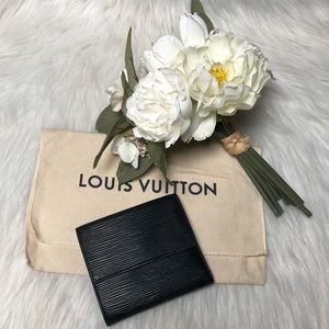 Louis Vuitton Authentic Vintage Black Epi Leather Porte’-Monnaie Tresor Wallet